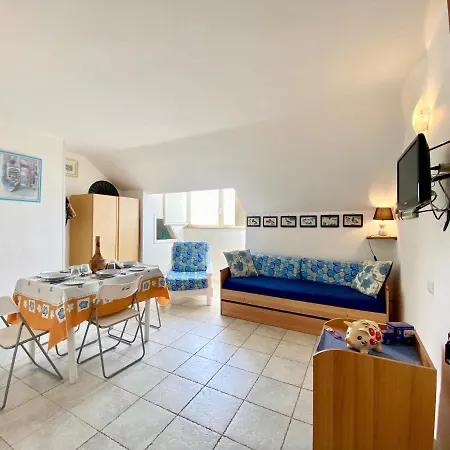 Holidaycasa Ilary- Loft A Due Passi Dal Mare *